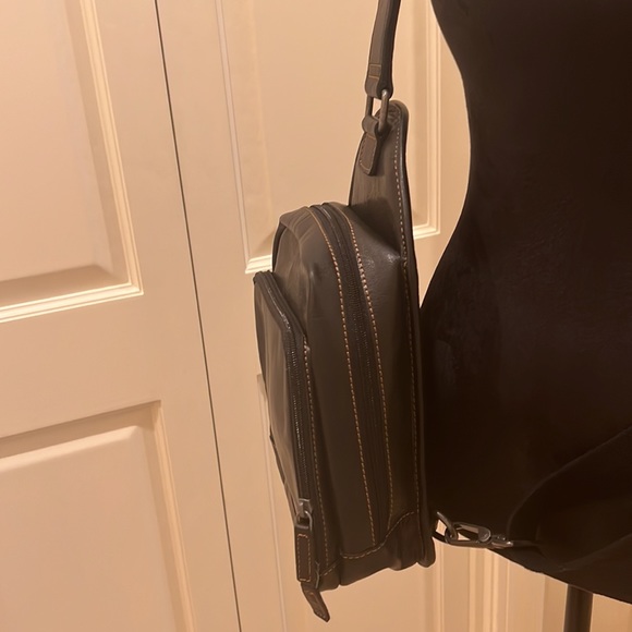 Jack Georges Voyager Sling Backpack - Picture 6 of 16